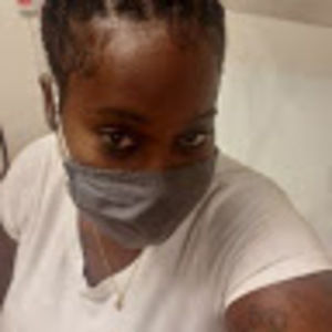 Meet your Posher, Shakia